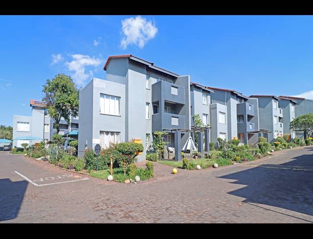 2 BEDROOM APARTMENT FOR SALE IN NORTHGATE